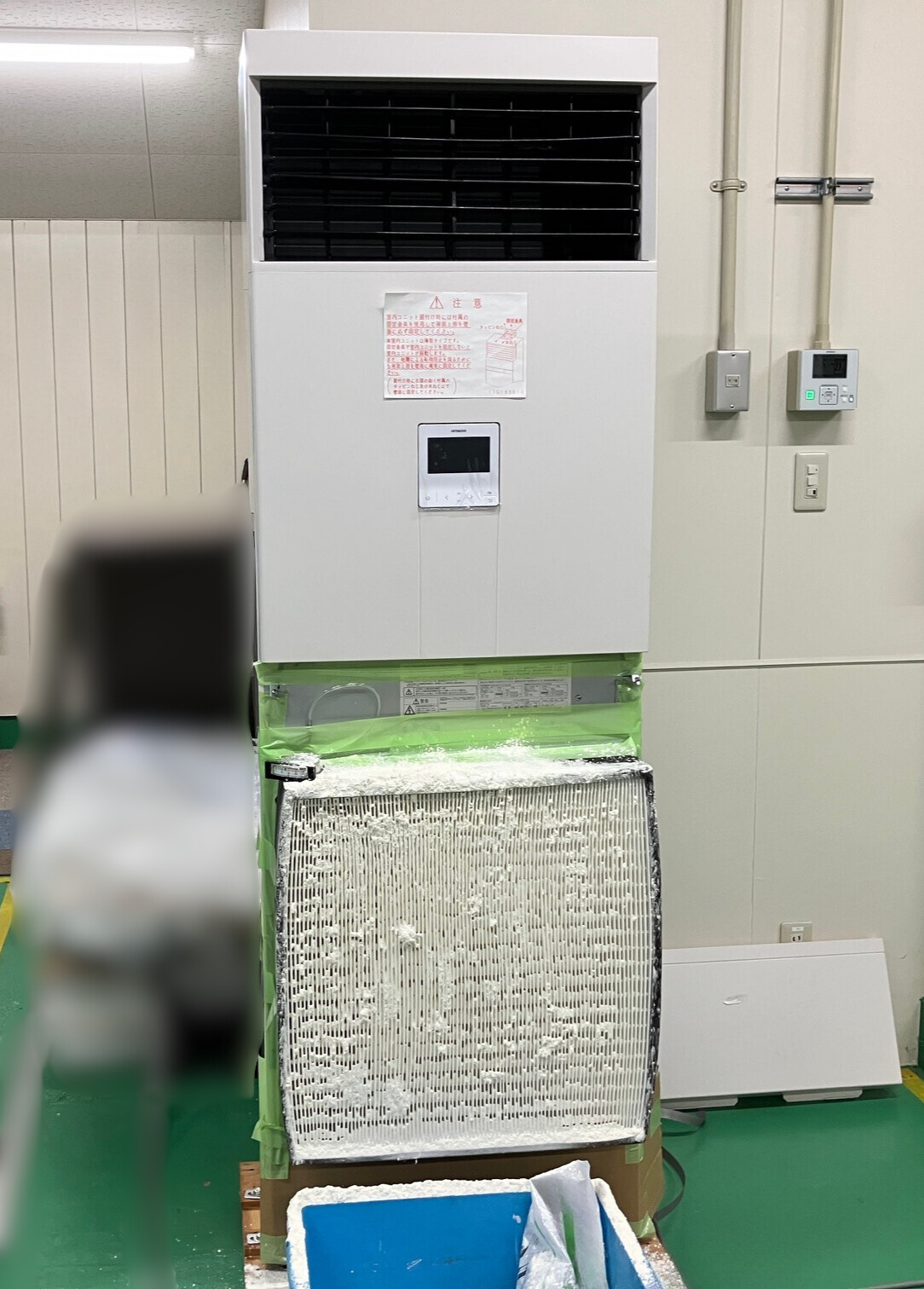 店舗用エアコンにもパウダーガードフィルターを設置できます！